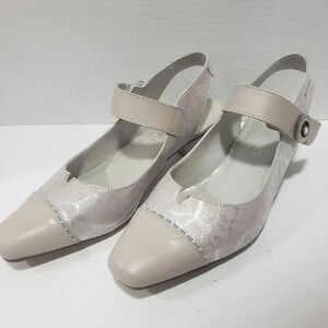 Womans Dorking Silver/Taupe  Metalic Leather Sling Back Shoes.